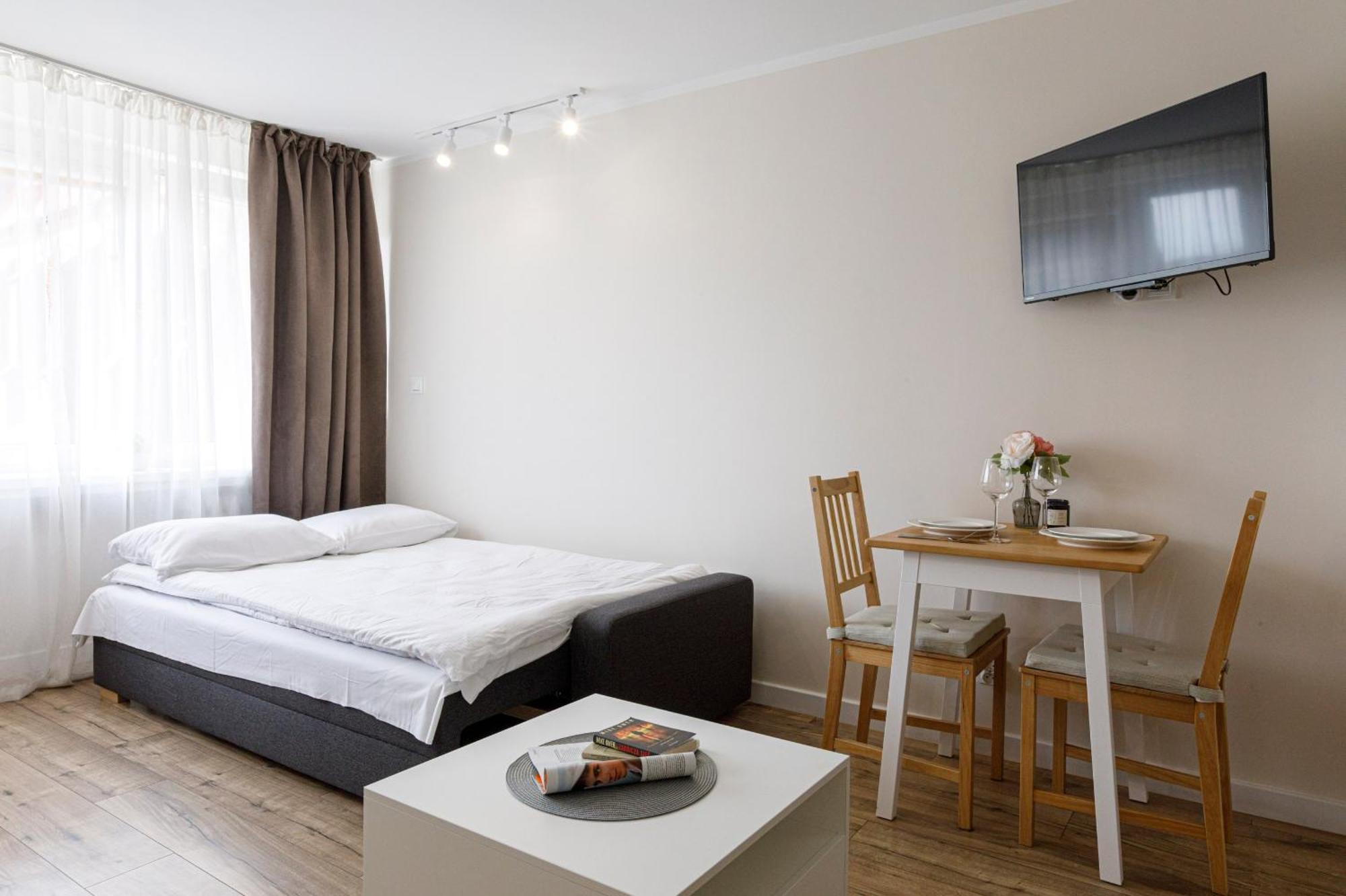 Golden - Monopol Apartament